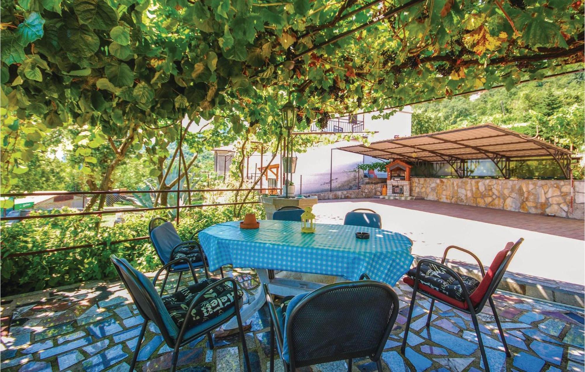 Beautiful Apartment In Lovran With Wifi Exterior photo