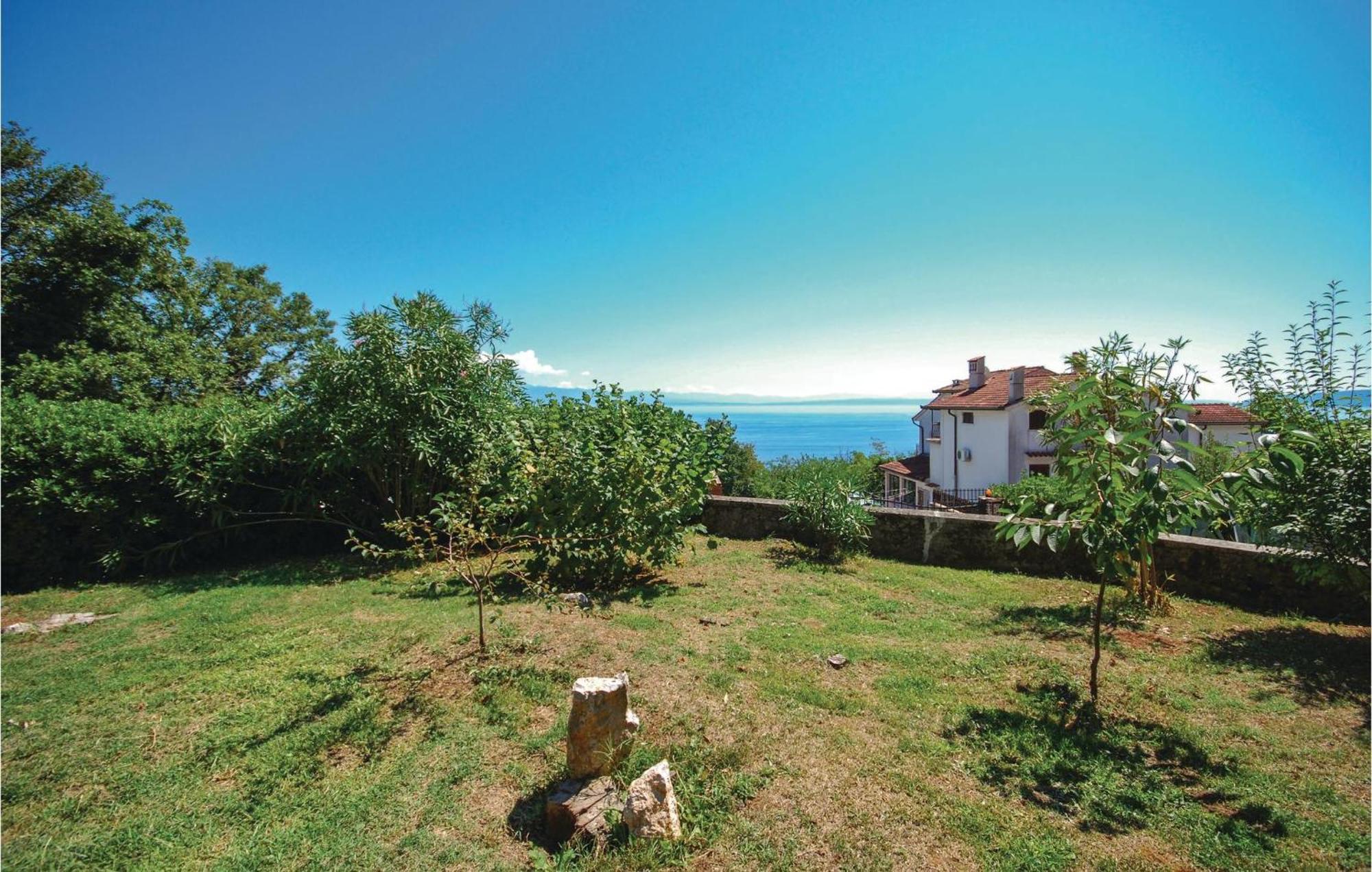 Beautiful Apartment In Lovran With Wifi Exterior photo